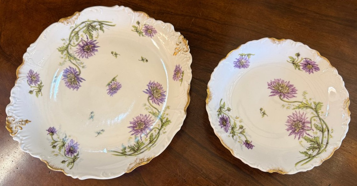 Art Nouveau Tableware Set With Mauve Chrysanthemum Design, Limoges Porcelain, 65-piece Set-photo-1