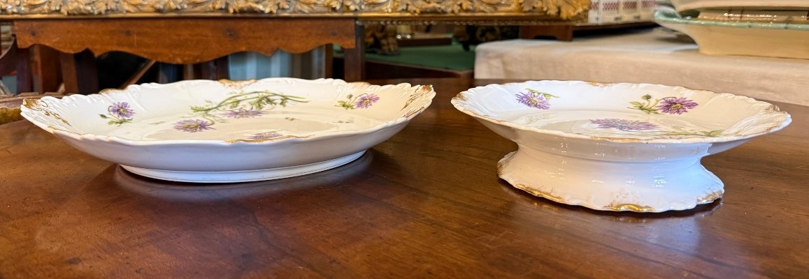 Art Nouveau Tableware Set With Mauve Chrysanthemum Design, Limoges Porcelain, 65-piece Set-photo-2
