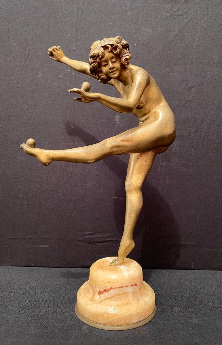 Claire Colinet bronze  Art Déco  la jongleuse de boules fonte LNJL Paris vers 1920