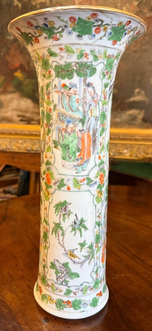Chine paire de vases cornets en émaux de Canton famille verte fin XIXème-photo-2