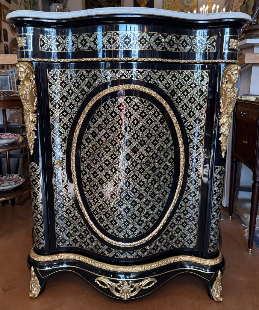 Napoleon III-era Double-curved Sideboard With Elaborate Mother-of-pearl And Brass Marquetry-photo-2
