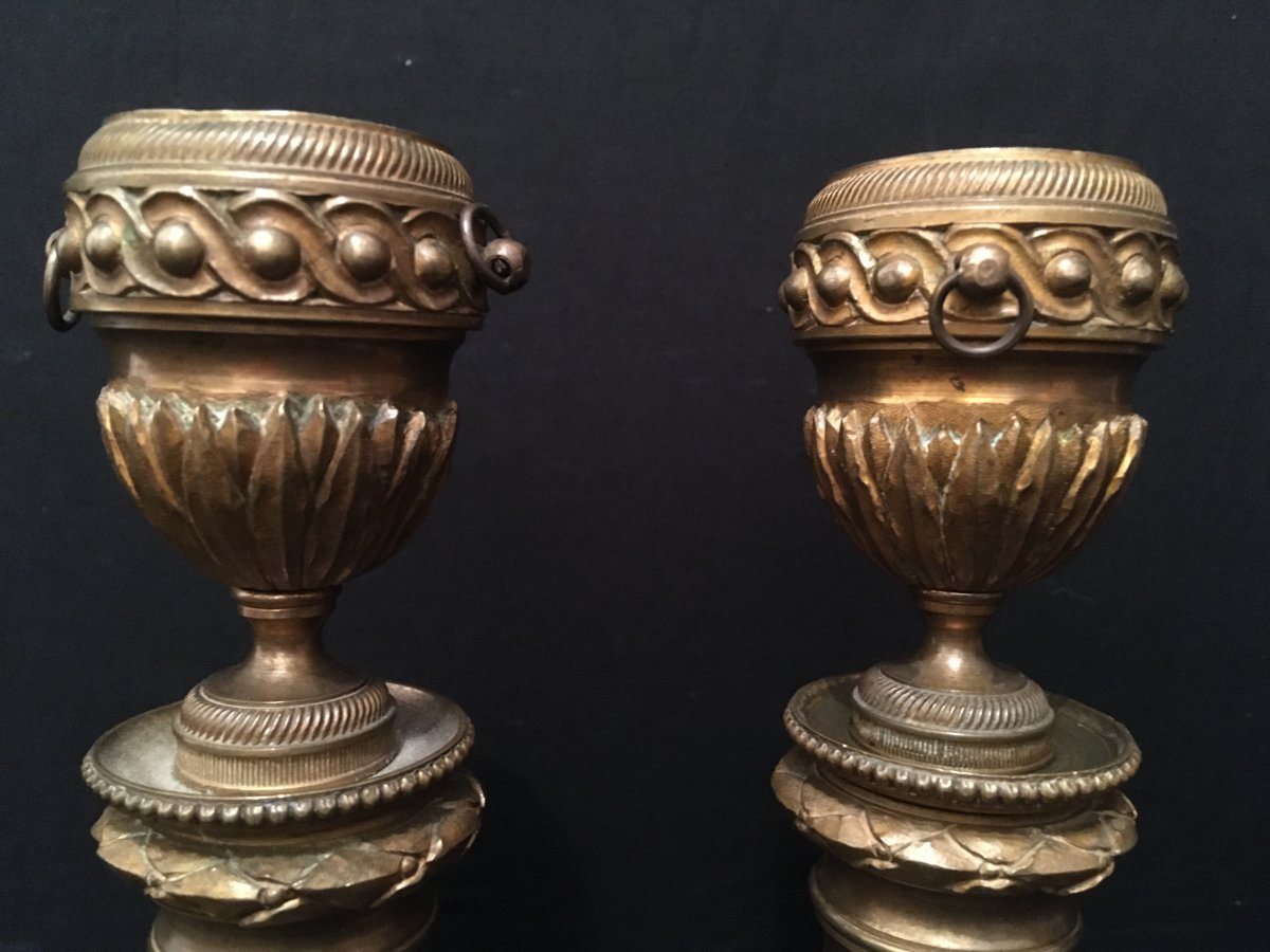 Paire De Bougeoirs Bronze à Binets Réversibles Fin XVIIIème-photo-1