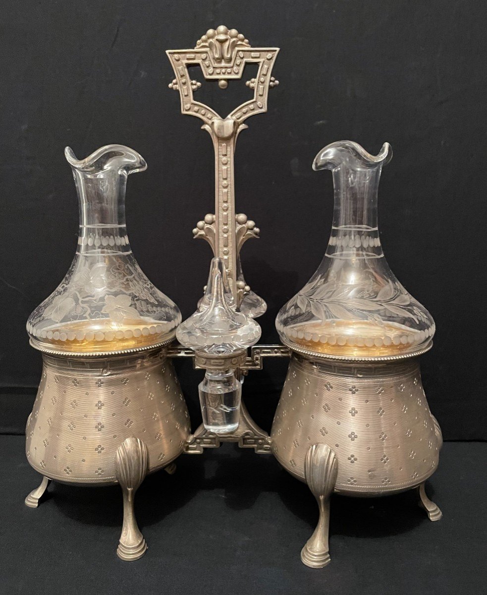 Silver And Vermeil Condiment Service Including A Cruet, Two Salarons And A Mustard Dish-photo-2