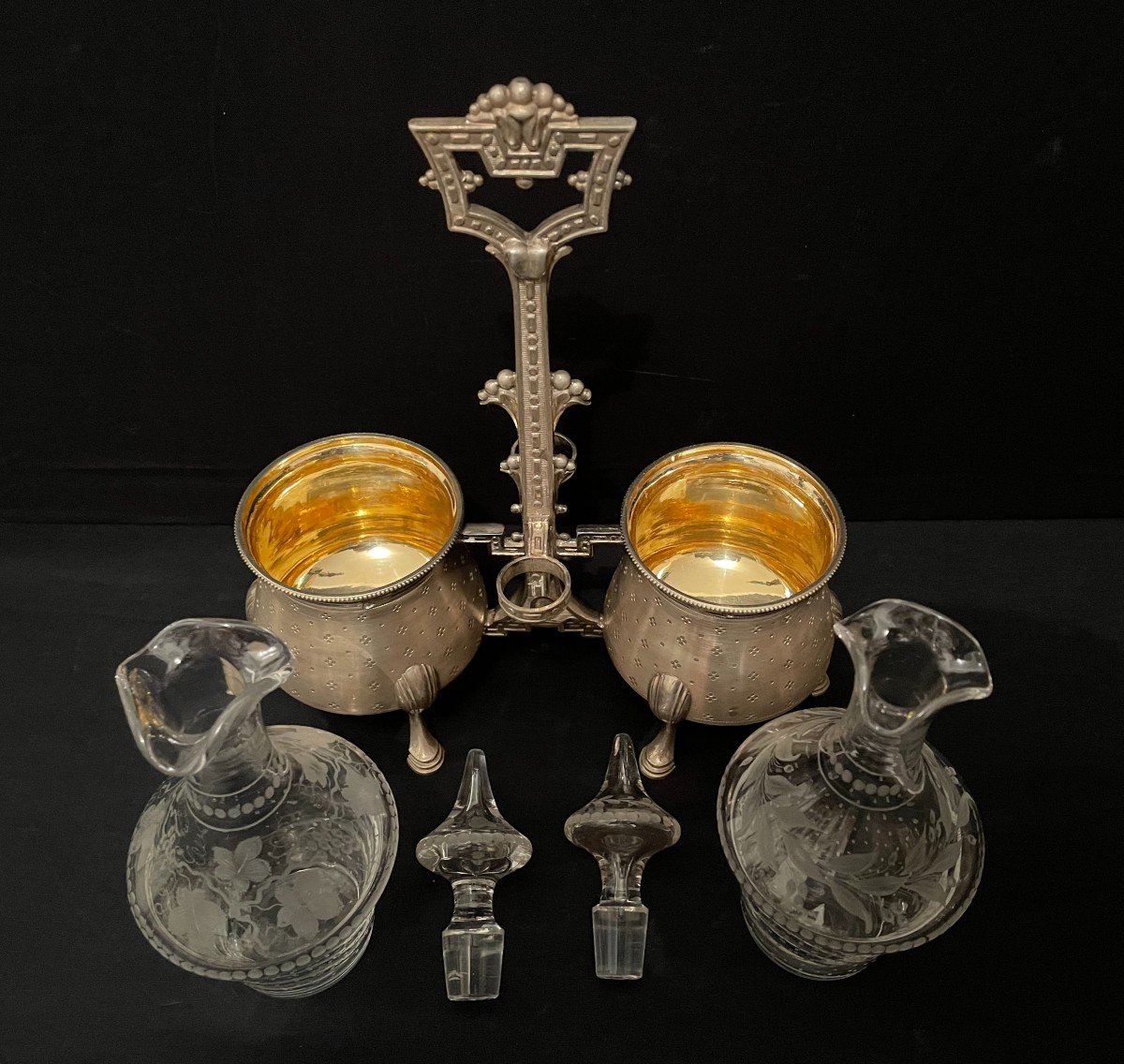 Silver And Vermeil Condiment Service Including A Cruet, Two Salarons And A Mustard Dish-photo-3