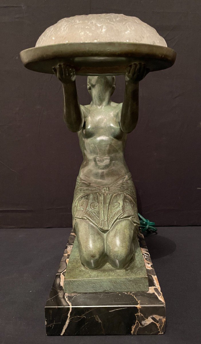 Le Faguays  et Daum Lampe Veilleuse Art Déco l'Offrande-photo-4