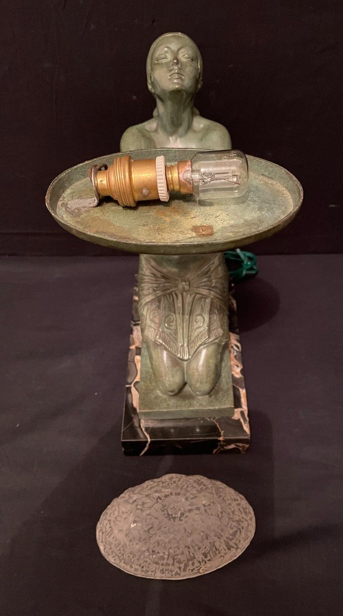 Le Faguays  et Daum Lampe Veilleuse Art Déco l'Offrande-photo-6