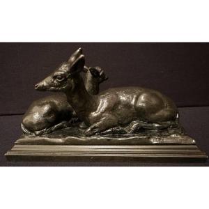 Antoine Louis Barye Bronze Doe And Her Fawn Cast Iron Barbedienne Nineteenth Century