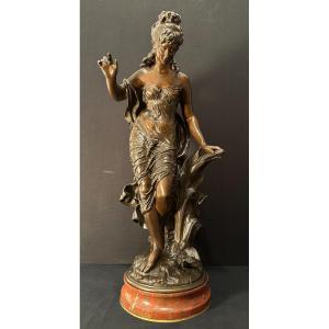 Important Bronze Femme à l'Oiseau Ou Baigneuse Aux Roseaux Art Nouveau Par Auguste Moreau 68 Cm