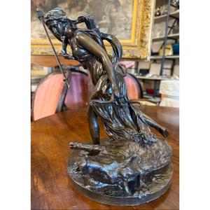 Sculpture bronze Diane chasseresse au sanglier d'après Bouchardon fonte XIXème