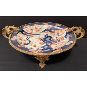 Japon plat décor Imari début XIXème monture bronze doré aux dragons époque Napoléon III