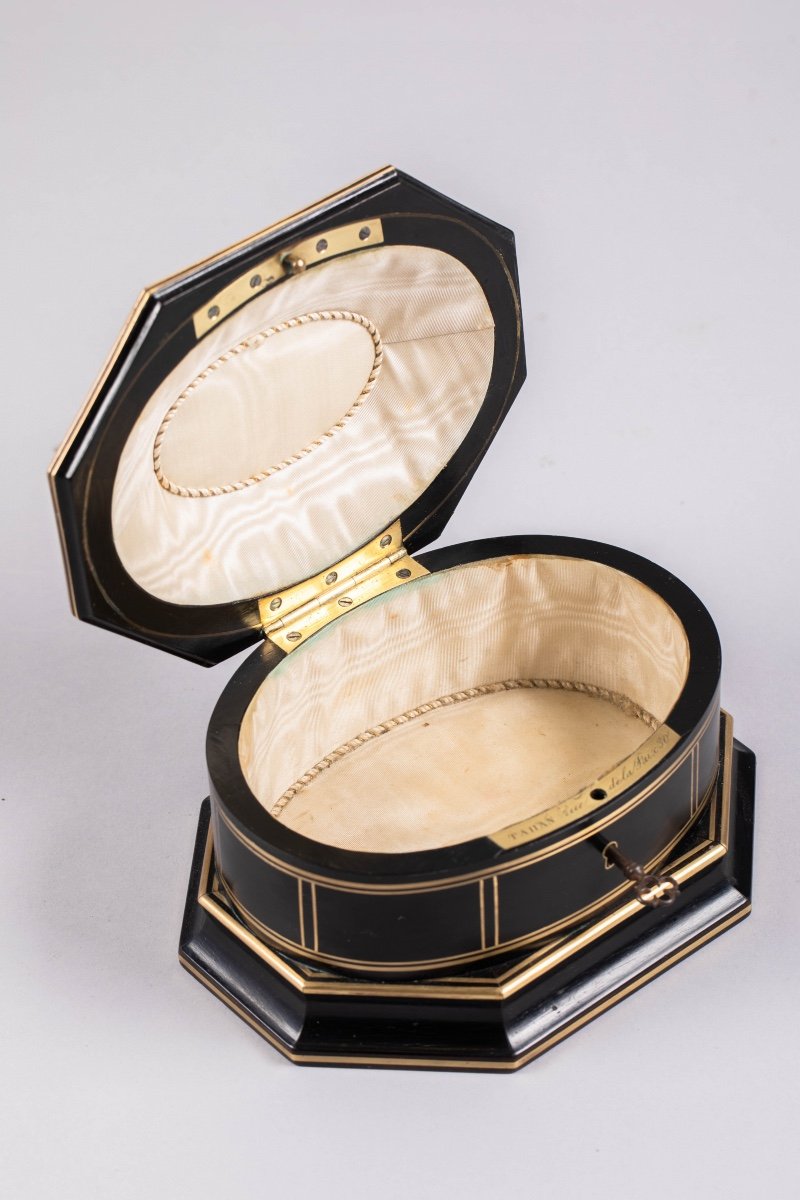 Maison Tahan à Paris. Coffret à Bijoux -photo-4