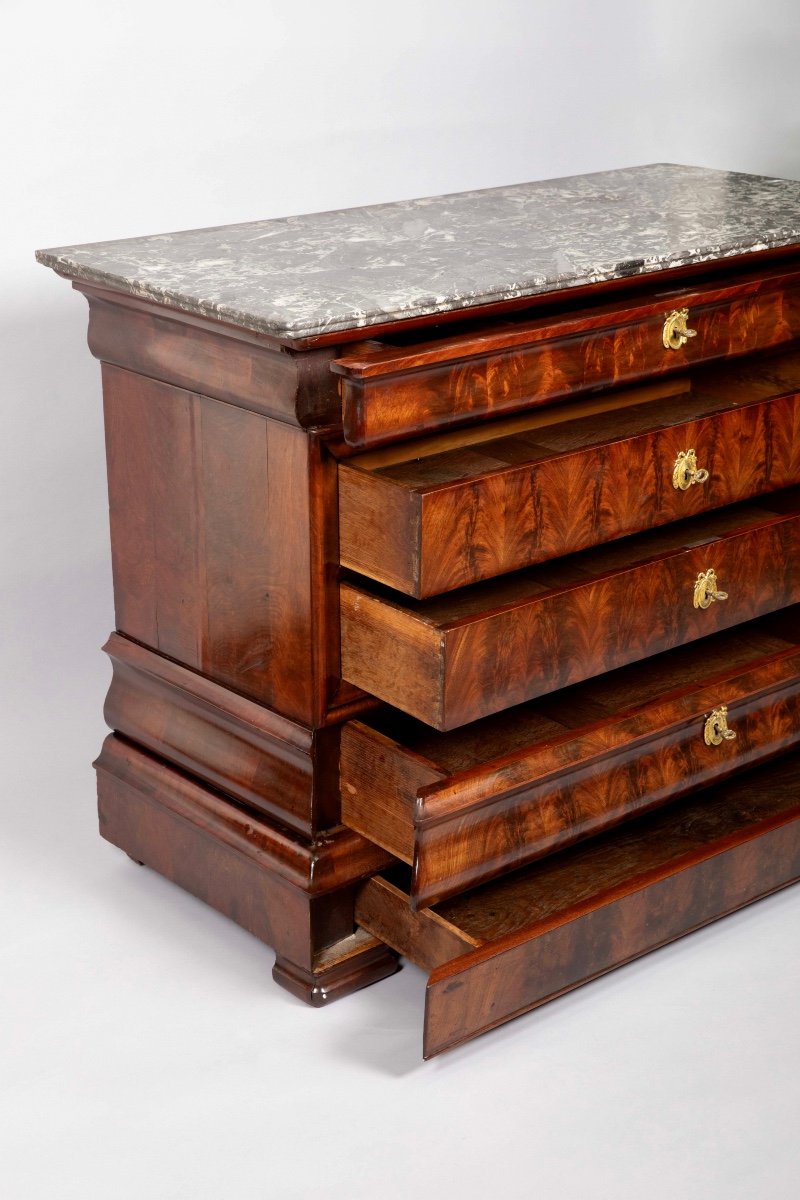 Louis Philippe Mahogany Chest Of Drawers-photo-4