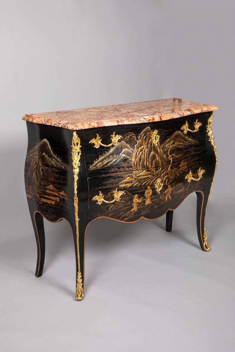 Chest Of Drawers In Black And Gold Lacquered Wood -photo-6