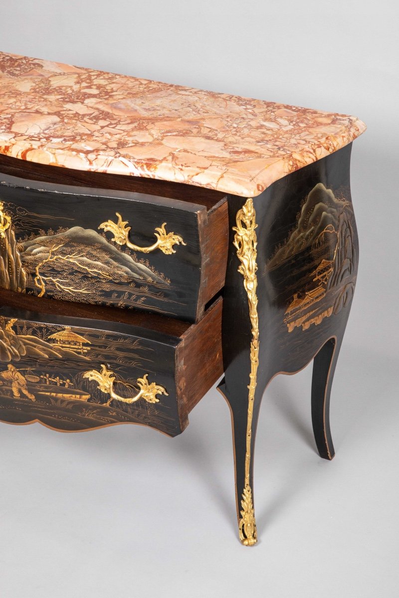 Chest Of Drawers In Black And Gold Lacquered Wood -photo-7