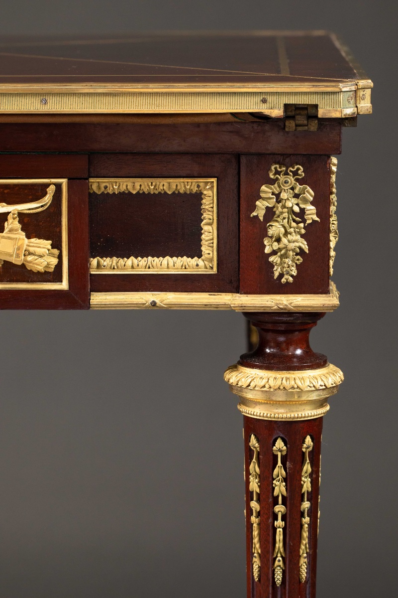 Table à Jeux  En Acajou Et Bronze Doré-photo-4