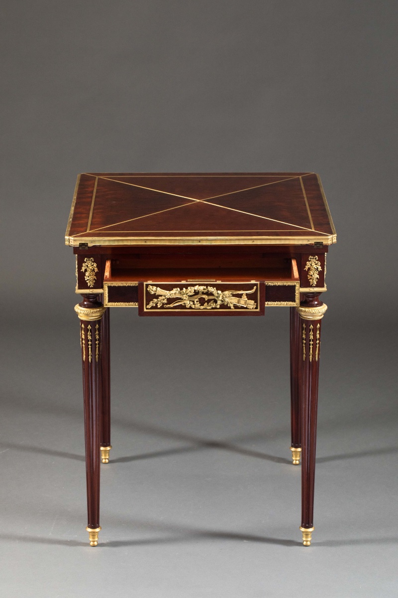 Table à Jeux  En Acajou Et Bronze Doré-photo-8