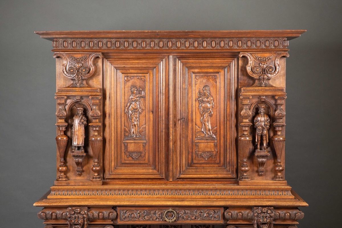 Crédence en noyer sculpté -photo-2