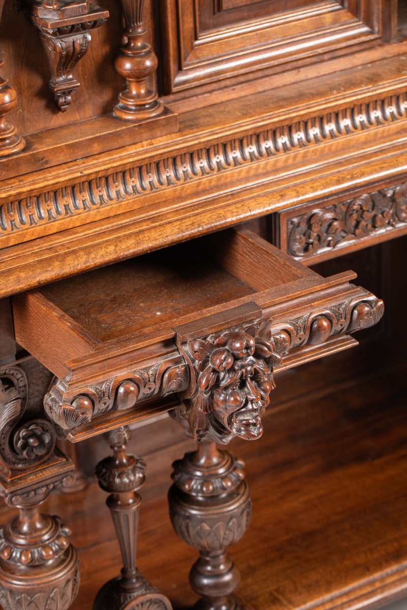 Crédence en noyer sculpté -photo-4