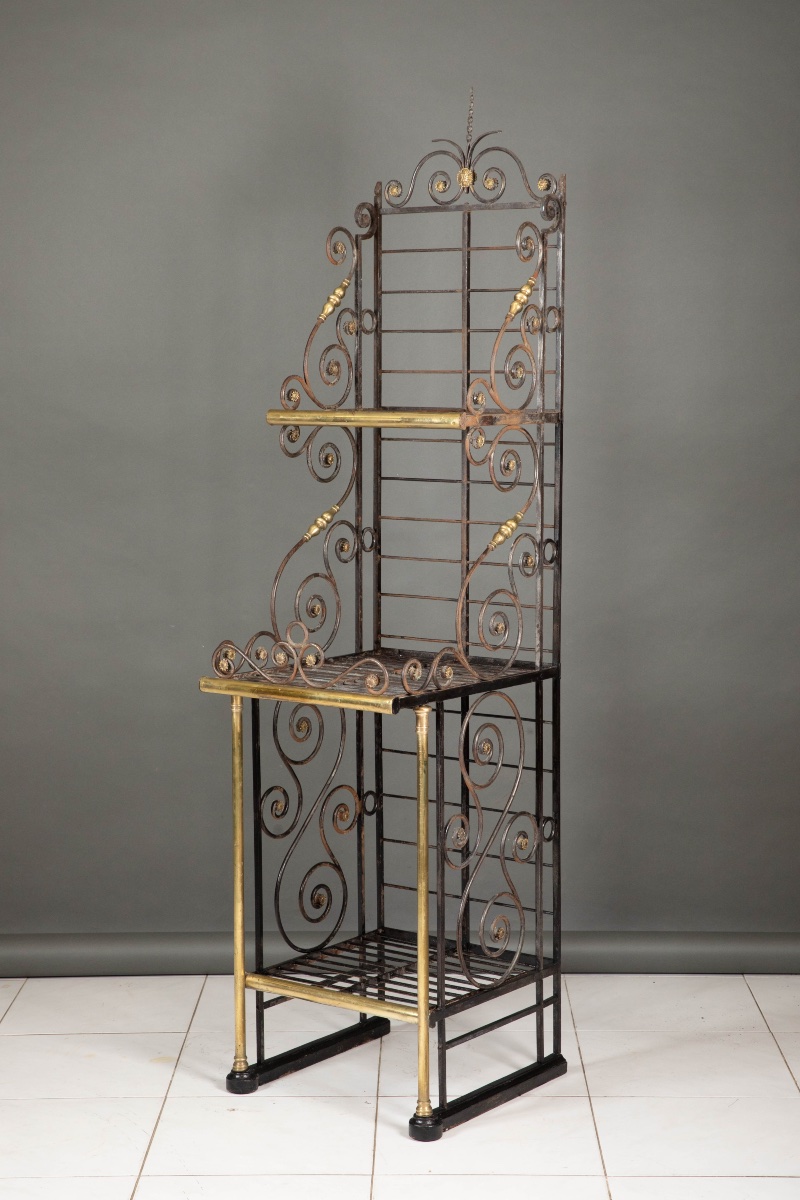 Wrought Iron Baker's Bread Basket – Late 19th Century Work -photo-1