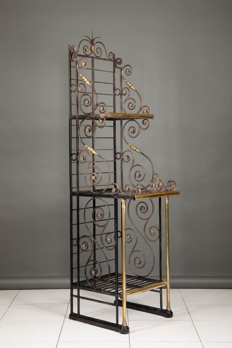 Wrought Iron Baker's Bread Basket – Late 19th Century Work 