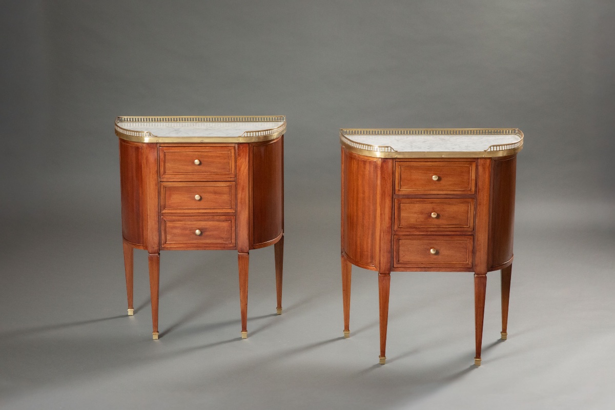 Pair Of Louis XVI Style Bedside Tables/small Chests Of Drawers – Marble & Brass-photo-3