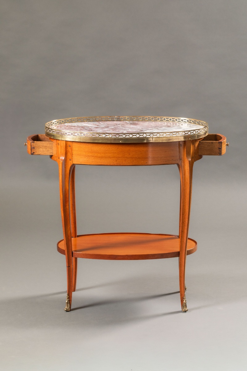 Elegant Pair Of Oval Louis XVI Style Bouillotte Tables, Breccia Marble And Milk Gallery-photo-4