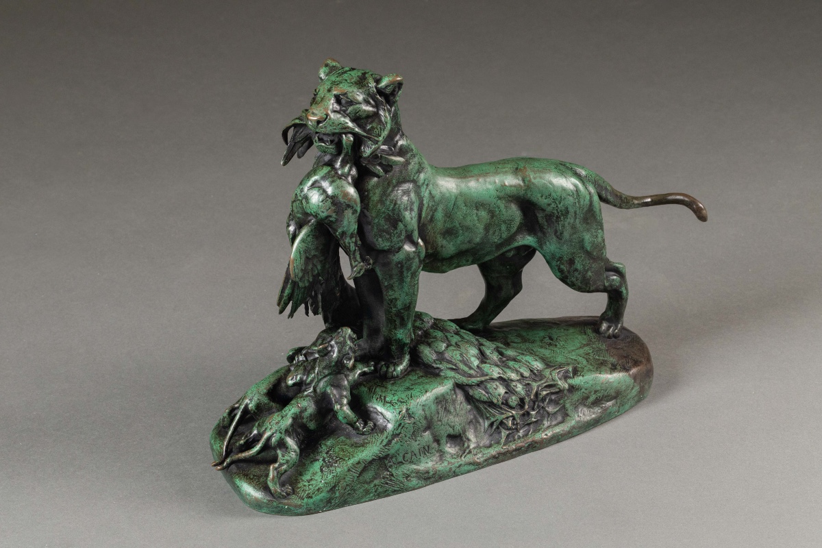 Auguste CAIN (1821-1894), D'après "Lionne apportant un paon à ses deux lionceaux"