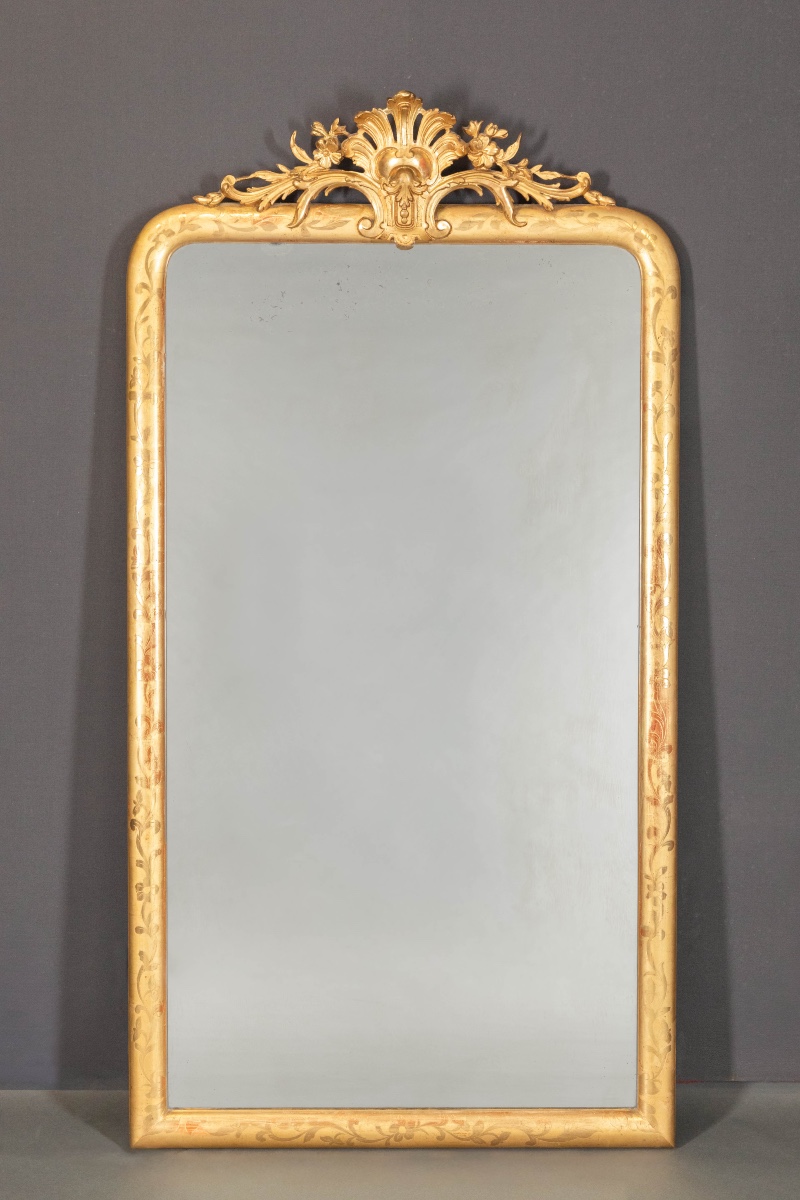 Gilded Stuccoed Wood Mirror