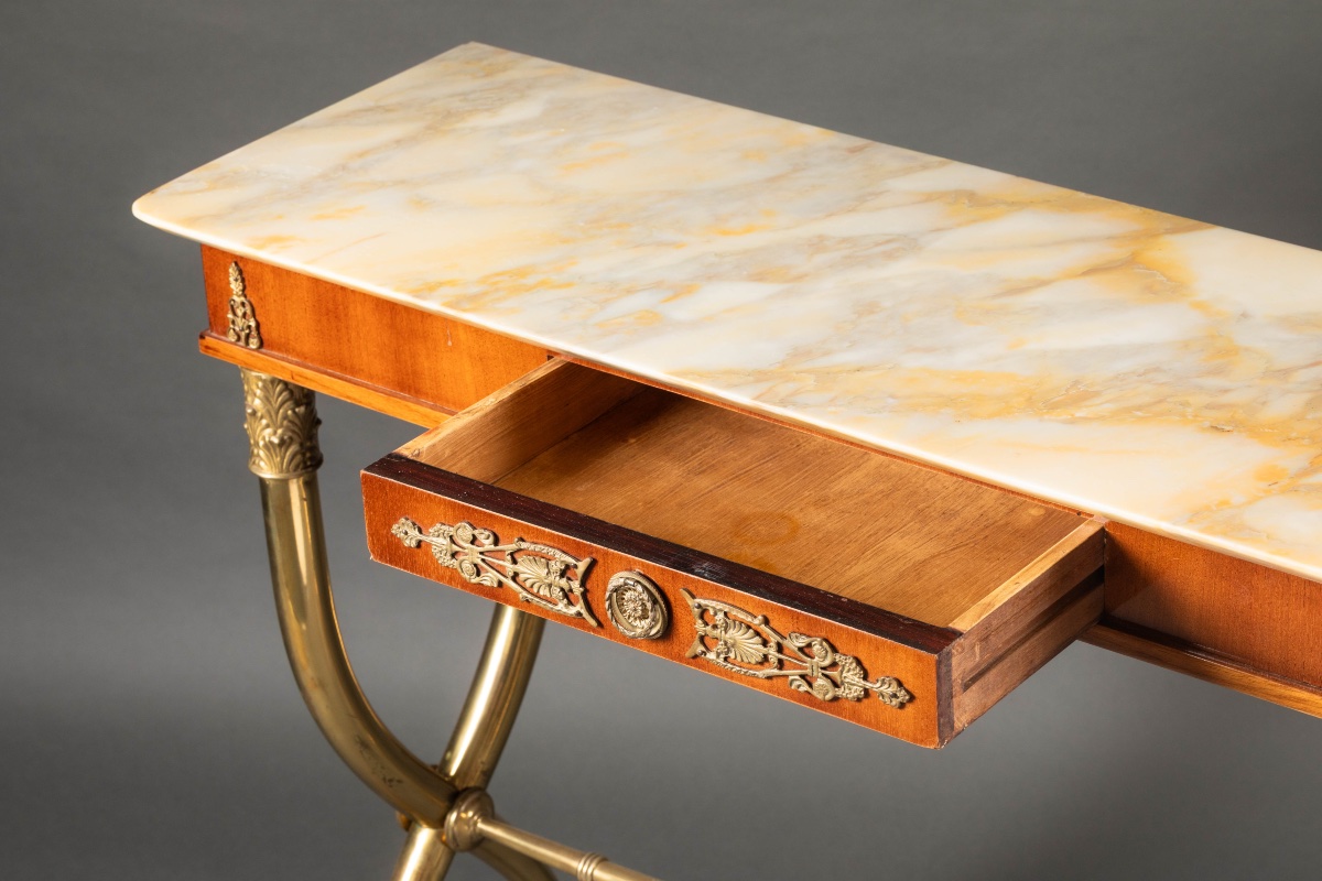 Empire-style Console Table In Mahogany, Gilded Bronze, And An Onyx Top-photo-3