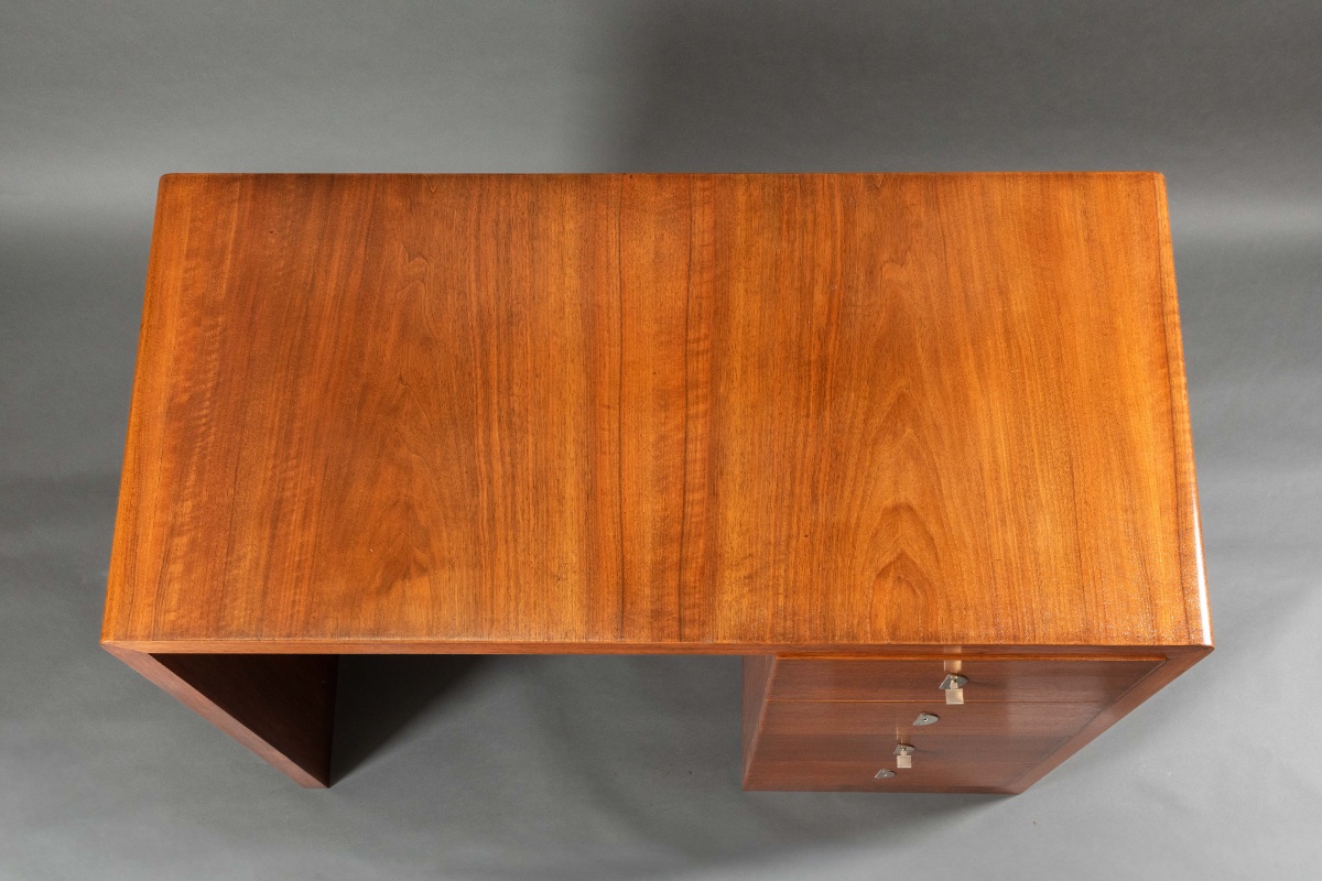   Modernist Art Deco Walnut Desk, Circa 1940-photo-3