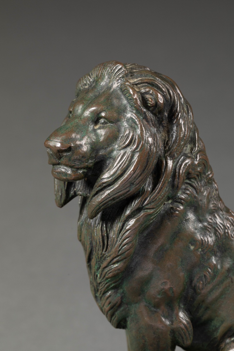 Alfred Barye (1839-1882) Bronze « Lion assis » -photo-2