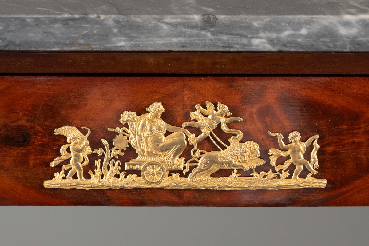 Console d’époque Empire en acajou et bronzes dorés, début XIXᵉ siècle-photo-4