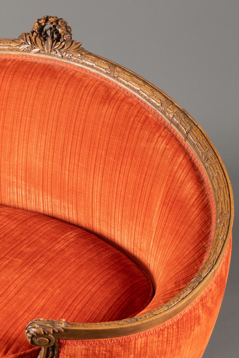 Canapé corbeille de style Louis XVI en bois sculpté, velours rouge corail – XIXe siècl-photo-6
