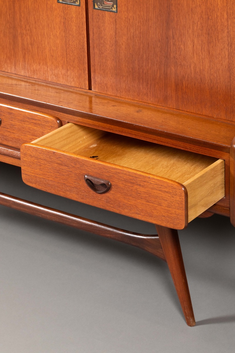     Meuble bar / secrétaire scandinave aux décors géométriques, années 1950-photo-3