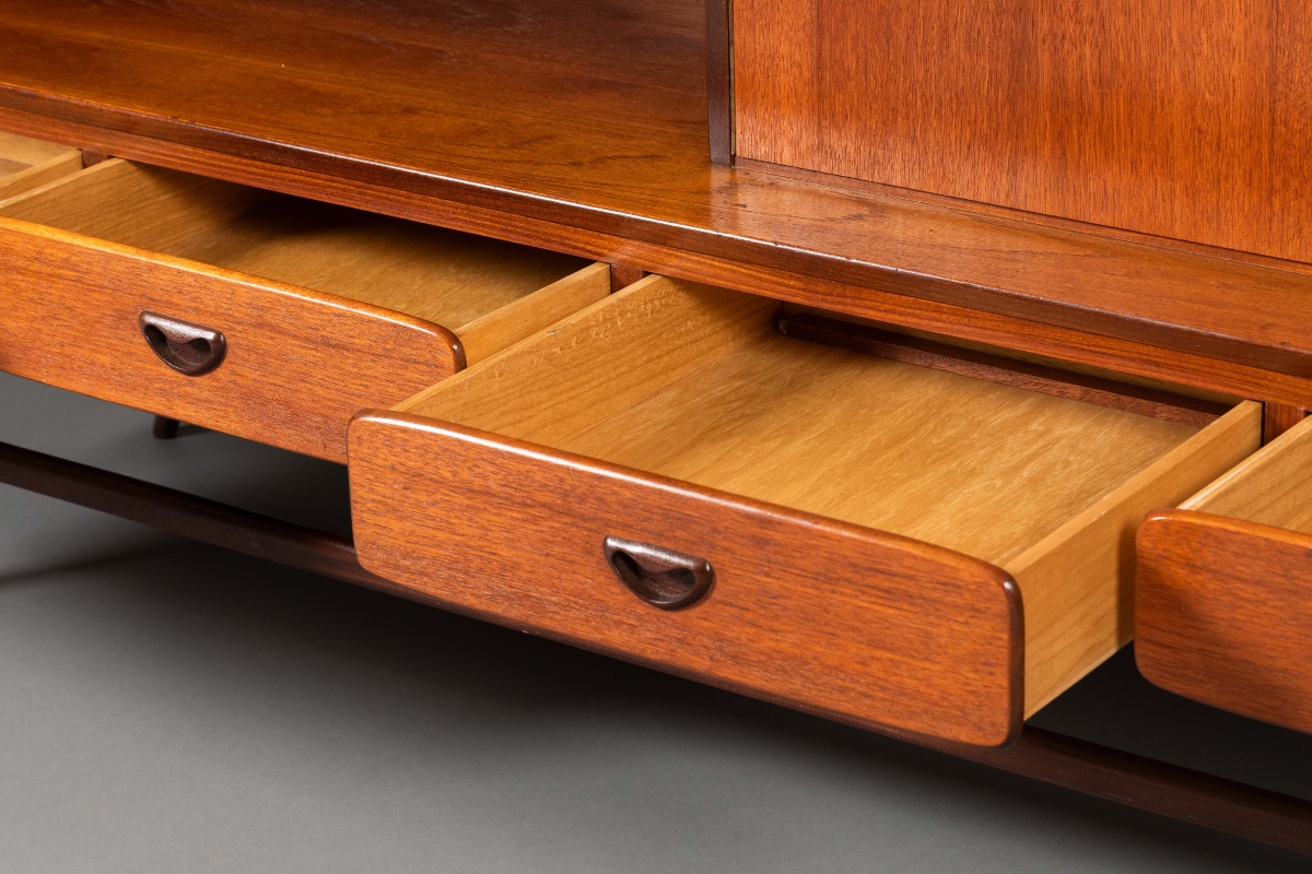     Meuble bar / secrétaire scandinave aux décors géométriques, années 1950-photo-4