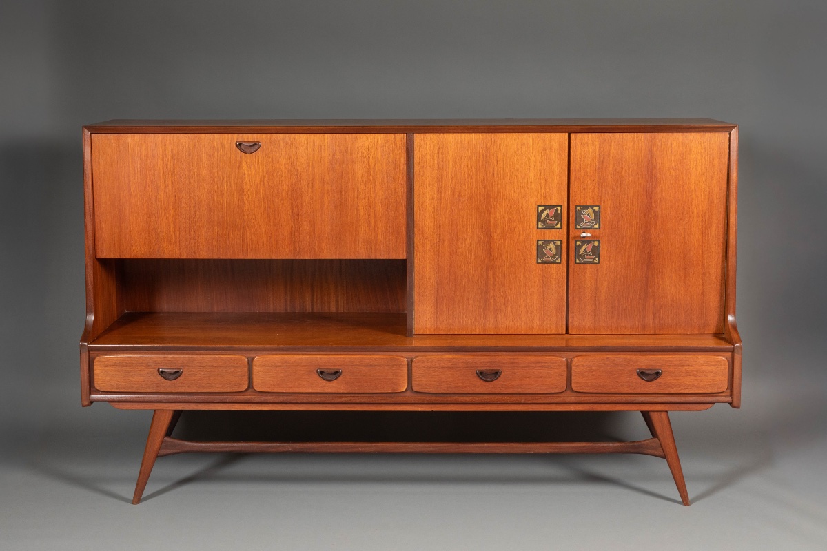     Meuble bar / secrétaire scandinave aux décors géométriques, années 1950