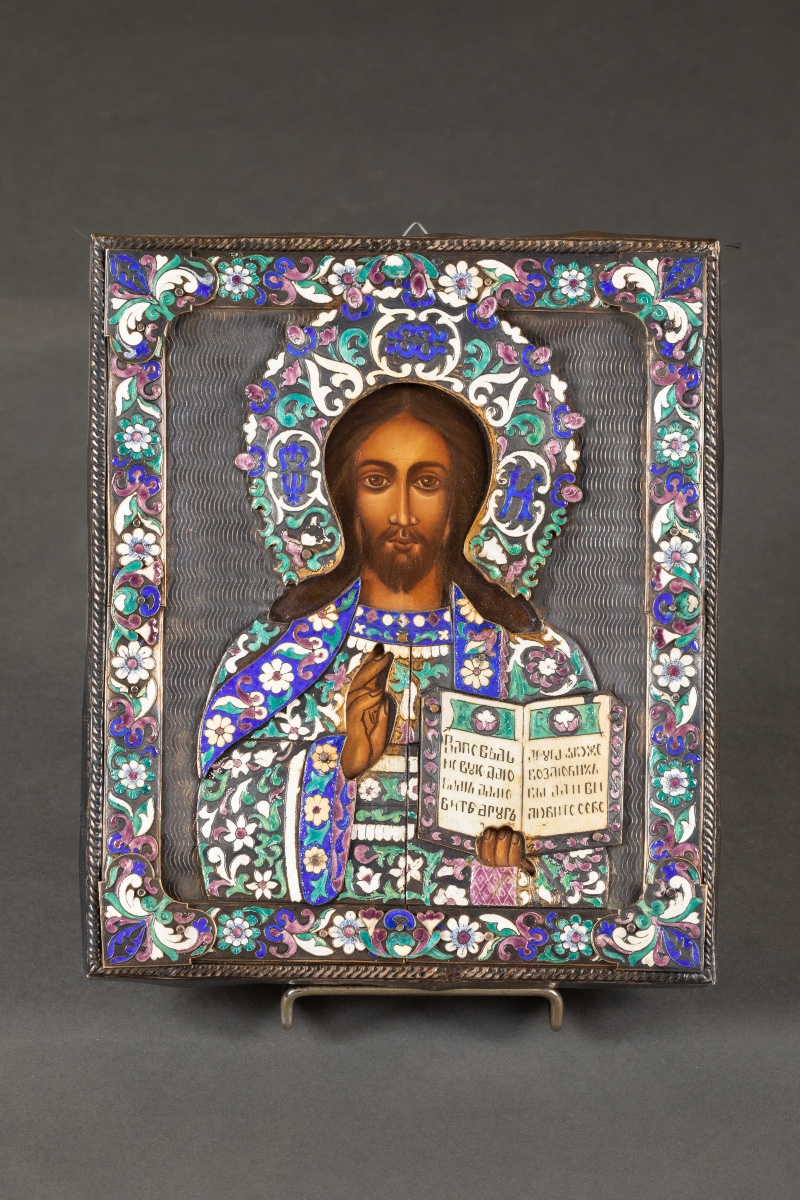 Icône russe du Christ Pantocrator – Oklad en argent 84 et émaux polychromes