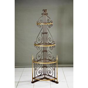 Étagère  d’angle de boulangerie en  fer forgé et laiton