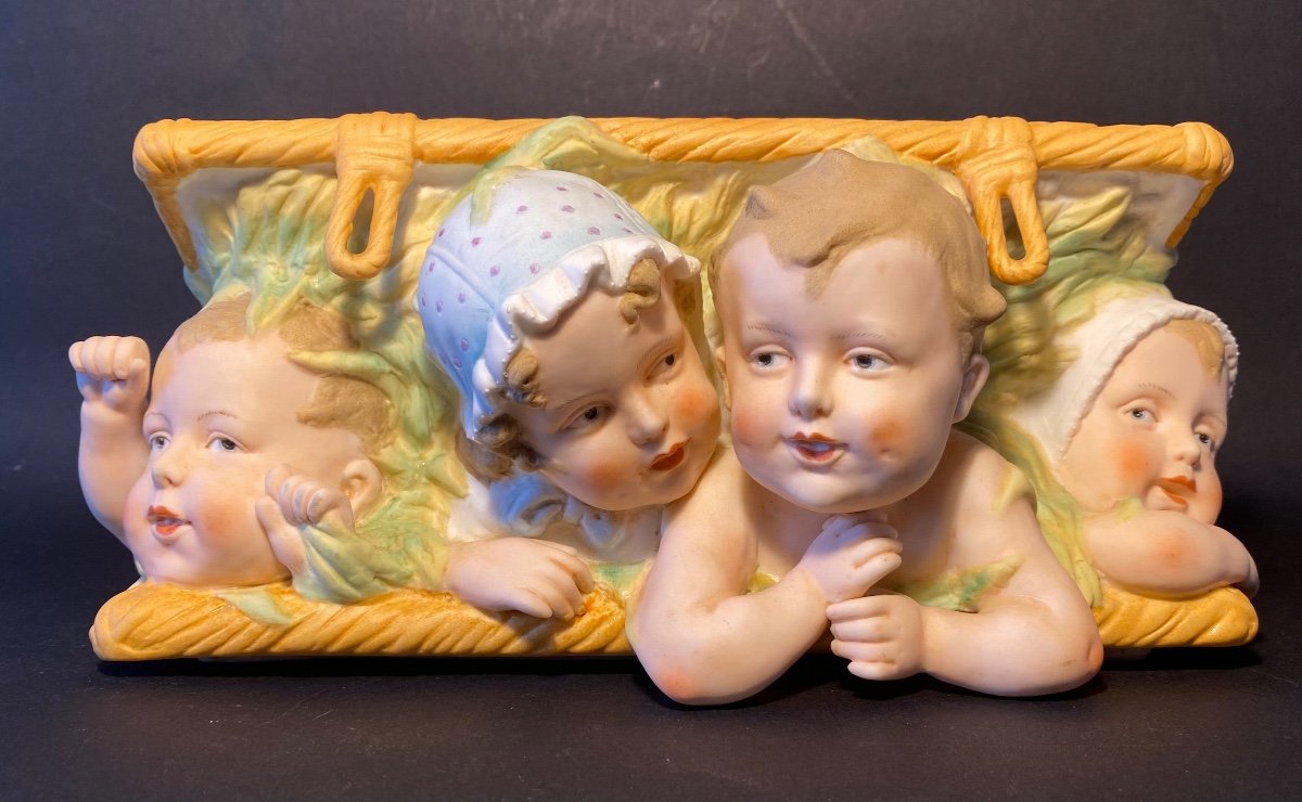 Large Polychrome Biscuit Box. XIXth. Babies, Piano Dolls. Heubach.-photo-2