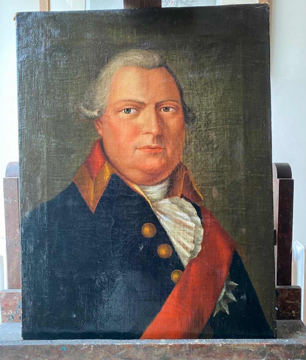 18th Century . Portrait Of An Officer. Oil On  Canvas. -photo-2
