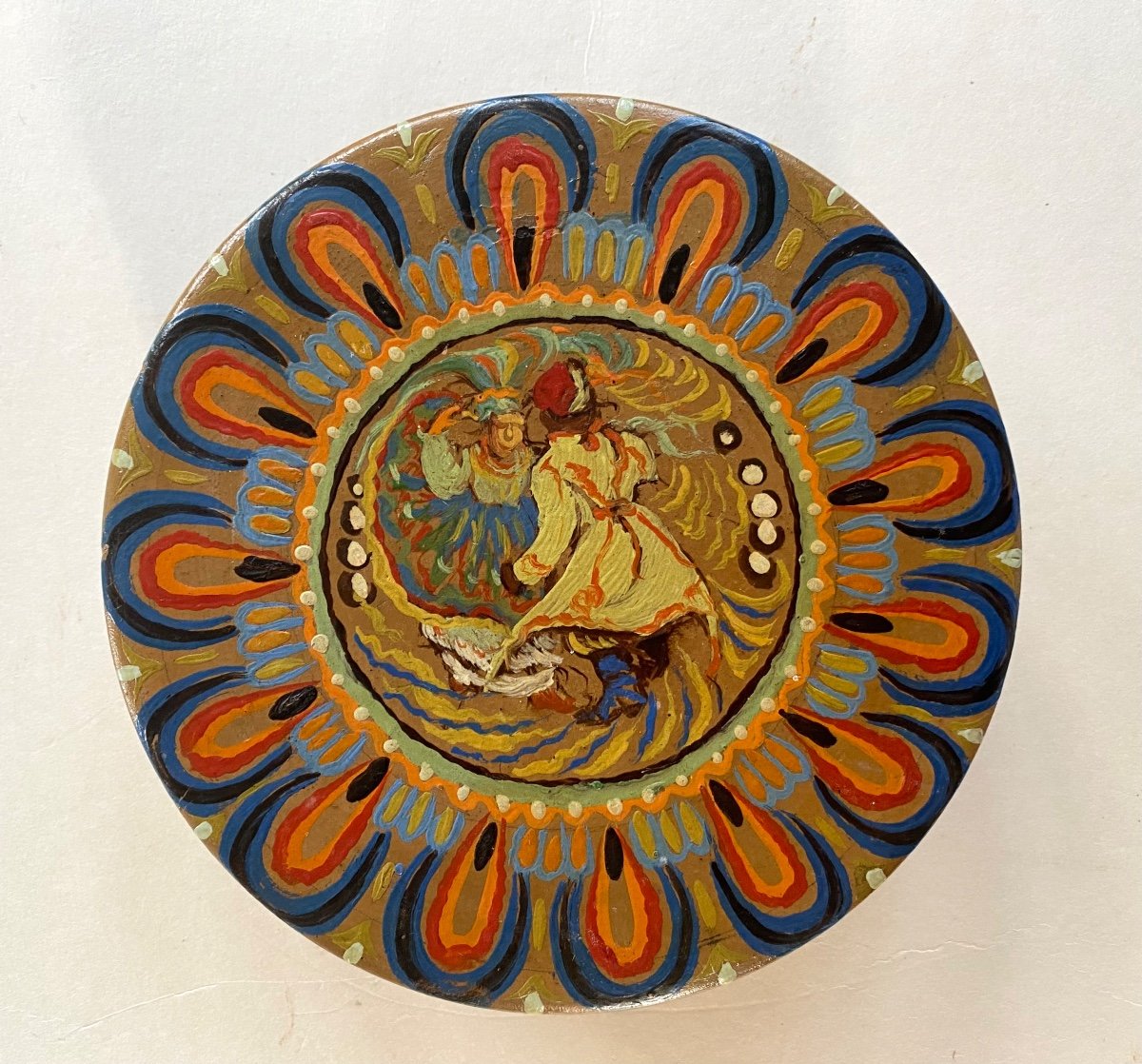 Russian Folk Art. Wooden Box Early 20th Century.. Painted Decor. Dancing Couple.