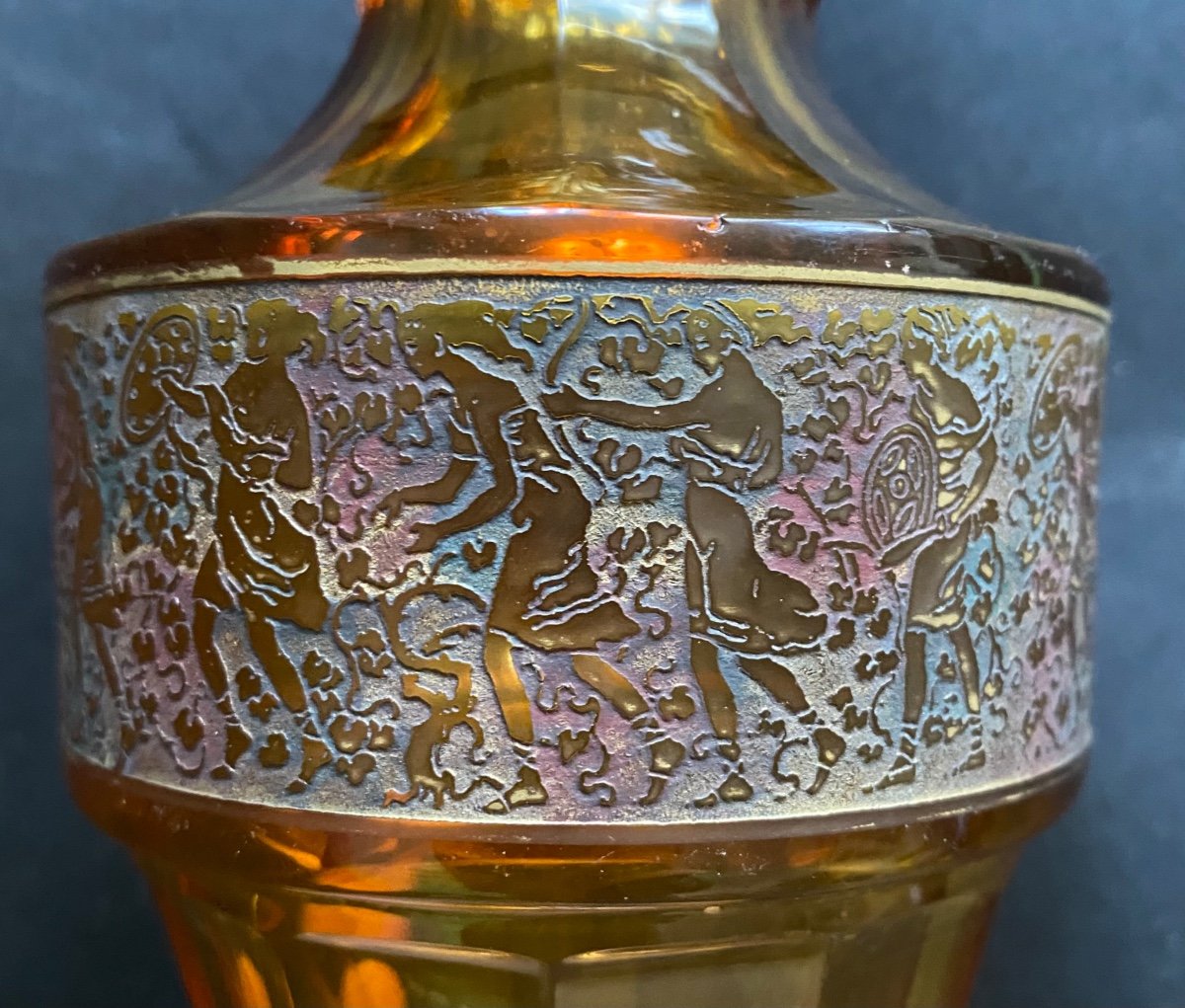 Moser. Karlsbad. Vase En Cristal Ambré. Décor Gravé à L’acide Et Doré. Frise à L’antique. -photo-1