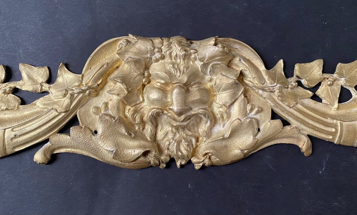 Large 19th Century Decorative Bronze. Faun Head, Cornucopia And Ivy. -photo-2