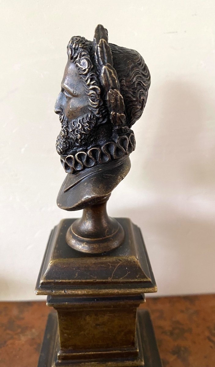 Bust Of King Henry Iv. Small Library Bronze. 19th Century. -photo-5