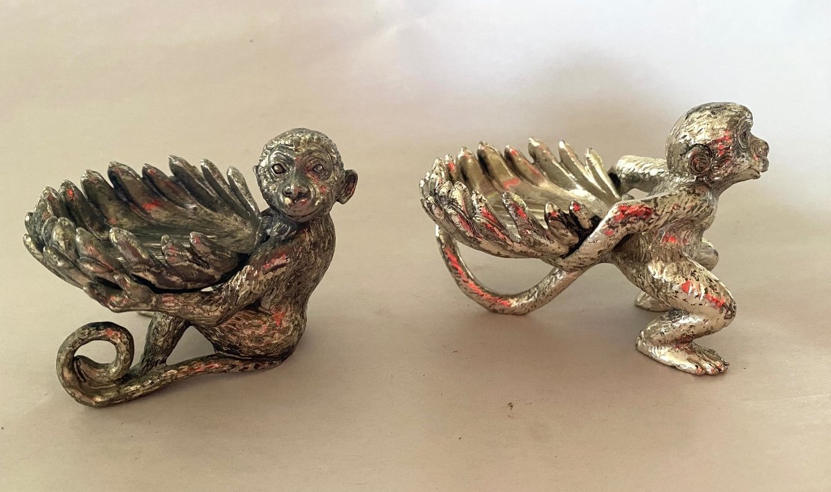 Four Monkeys Silver Metal Table. Salt Cellar, Candle Holders Or Ashtray.-photo-3