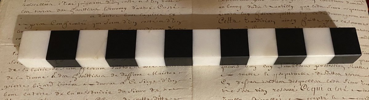 Black And White Marble Ruler. Grand Tour. 19th Century. -photo-2