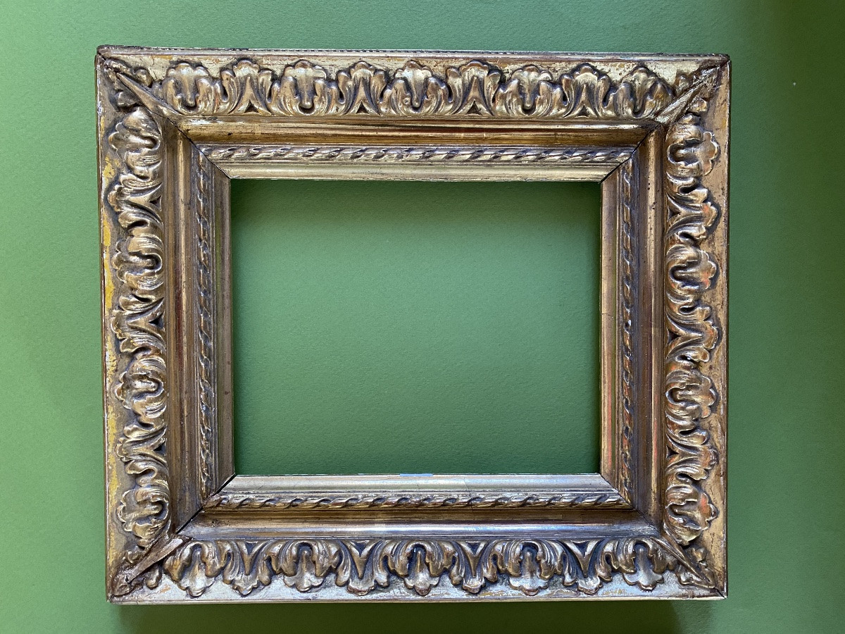 Pair Of 19th Frames In Gilded Wood And Stucco. Acanthus And Twisted Ribbon Decoration. -photo-2