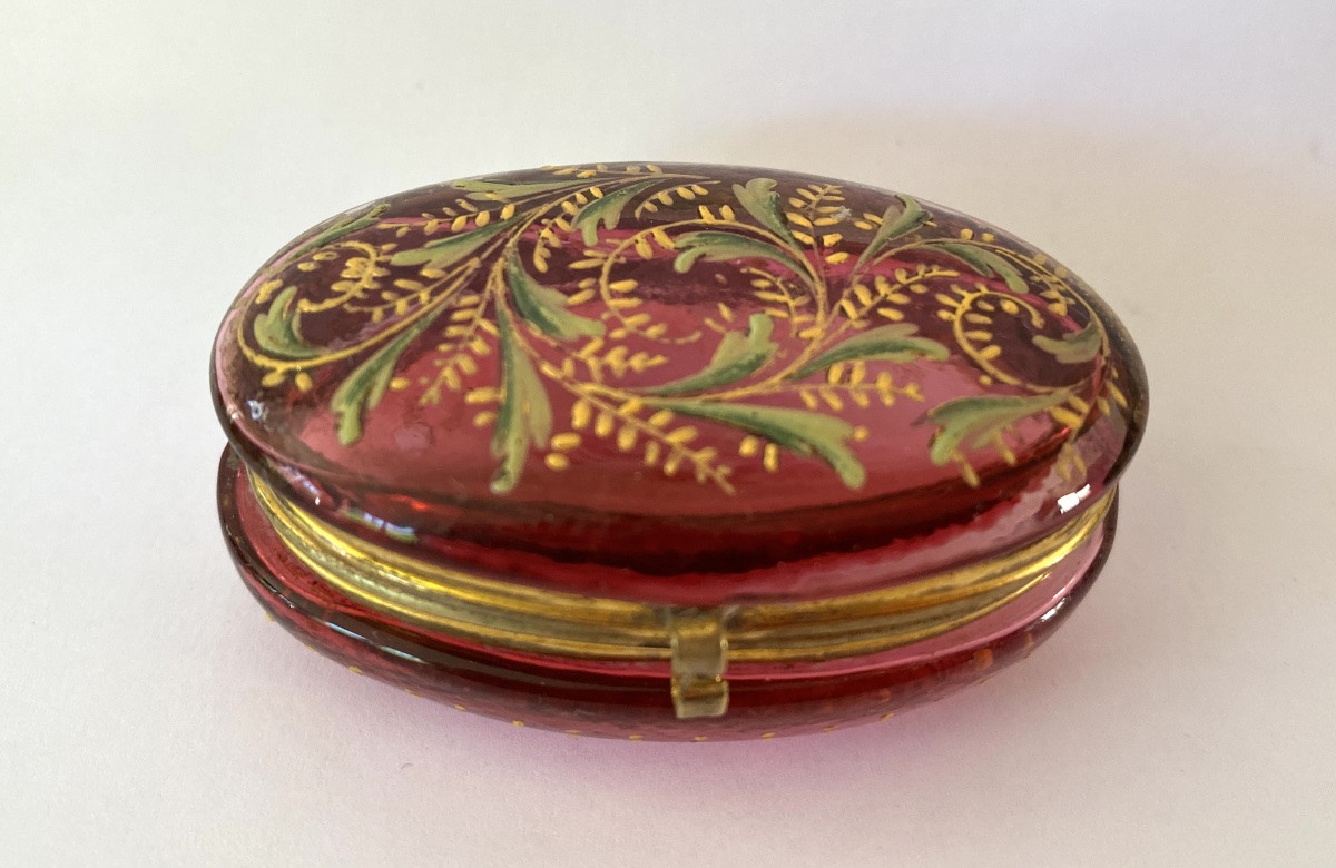 Small Art Nouveau Pink Glass Box. Enameled Floral Decor. Early 20th Century.-photo-2