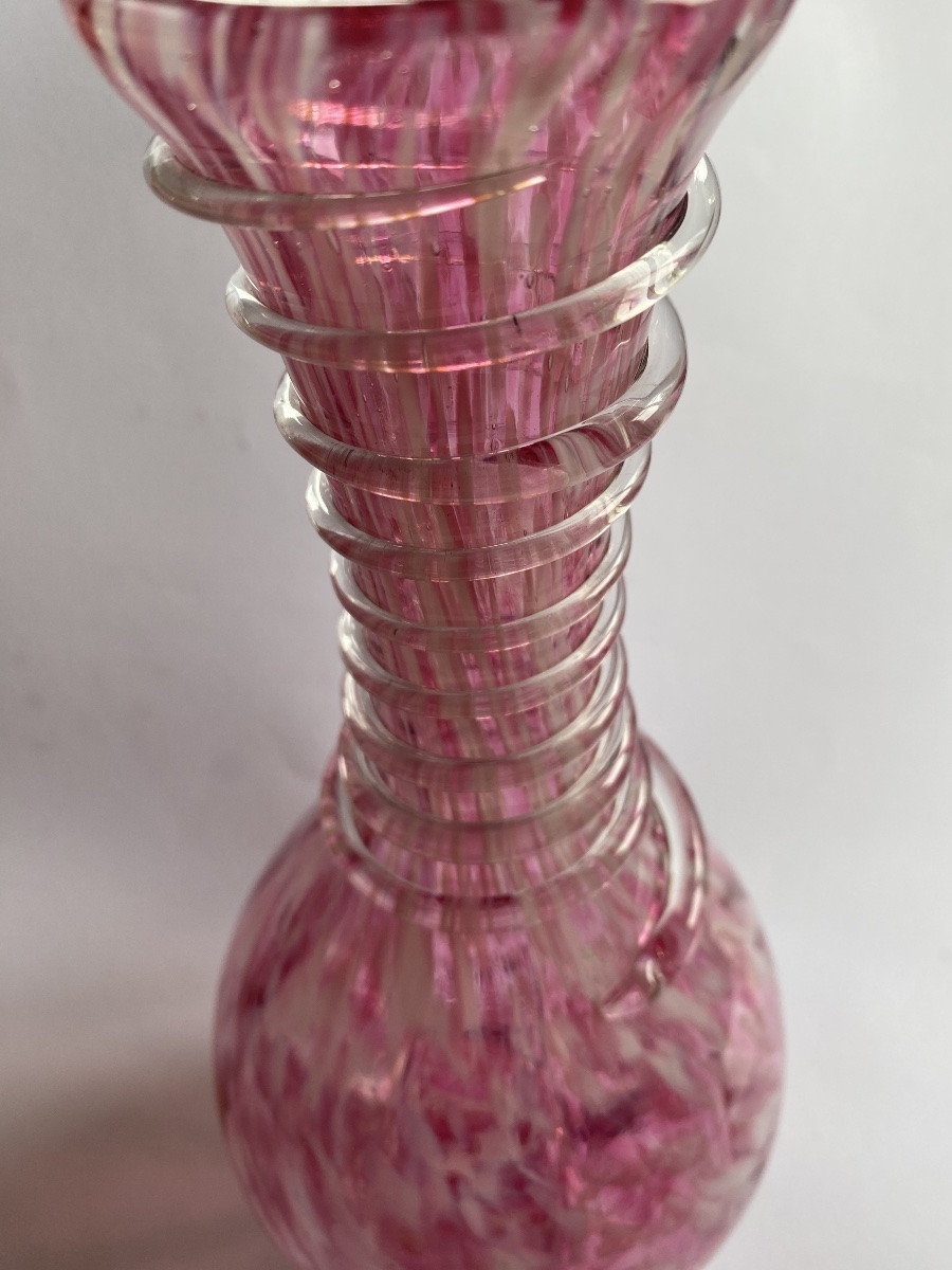 Verrerie Clichy. Legras Plaine St Denis. Vase rose et blanc. Fin XIXème. Début XXème. -photo-3