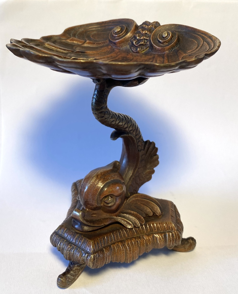 Ring Holder. 19th Bronze Pocket Emptier With Brown Patina. Marine Decor. Dolphin And Shell. 
